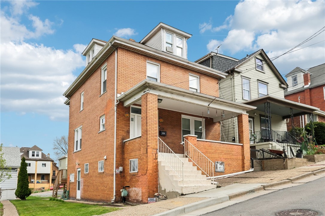 819 Kerr Street, Ambridge, Pennsylvania image 2