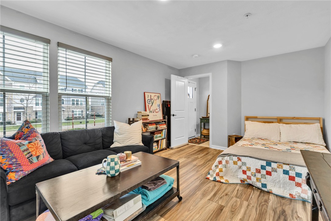 Cranberry Twp, Pennsylvania 16066, United States, 4 Bedrooms Bedrooms, ,3 BathroomsBathrooms,Residential,Contingent,151941