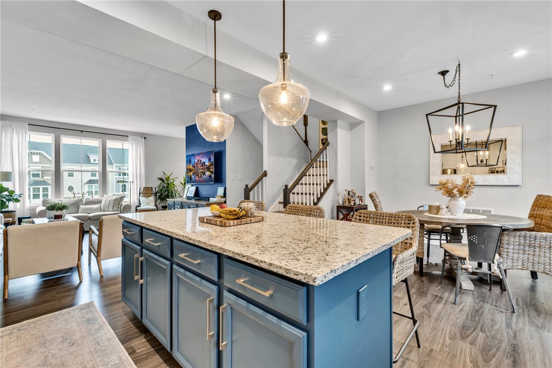 Cranberry Twp, Pennsylvania 16066, United States, 4 Bedrooms Bedrooms, ,3 BathroomsBathrooms,Residential,Contingent,151941