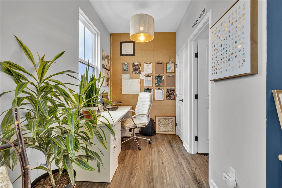 Cranberry Twp, Pennsylvania 16066, United States, 4 Bedrooms Bedrooms, ,3 BathroomsBathrooms,Residential,Contingent,151941