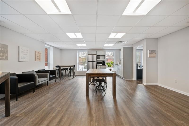 Ross Twp, Pennsylvania 15237, United States, ,Commercial,Active,111656