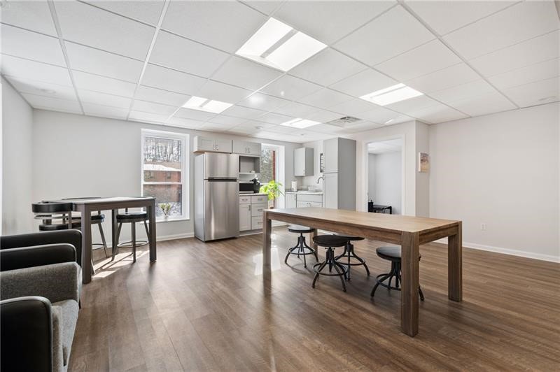 Ross Twp, Pennsylvania 15237, United States, ,Commercial,Active,111656