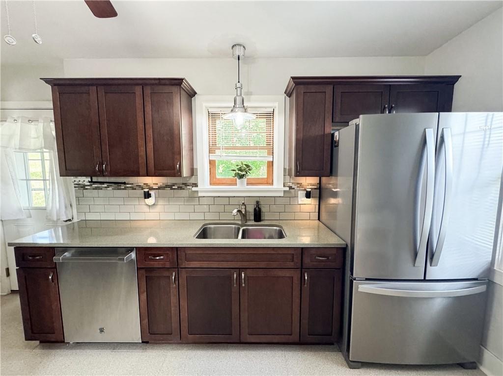 East Bethlehem, Pennsylvania 15348, United States, 2 Bedrooms Bedrooms, ,2 BathroomsBathrooms,Residential,Active,153558