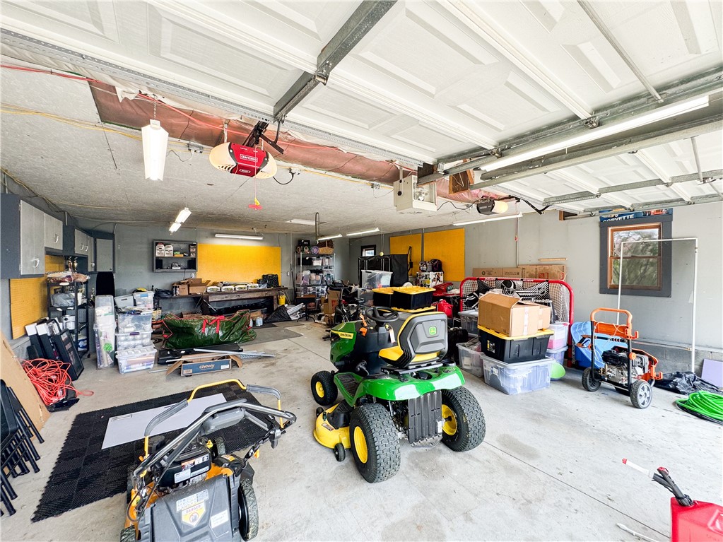 East Bethlehem, Pennsylvania 15348, United States, 2 Bedrooms Bedrooms, ,2 BathroomsBathrooms,Residential,Active,153558