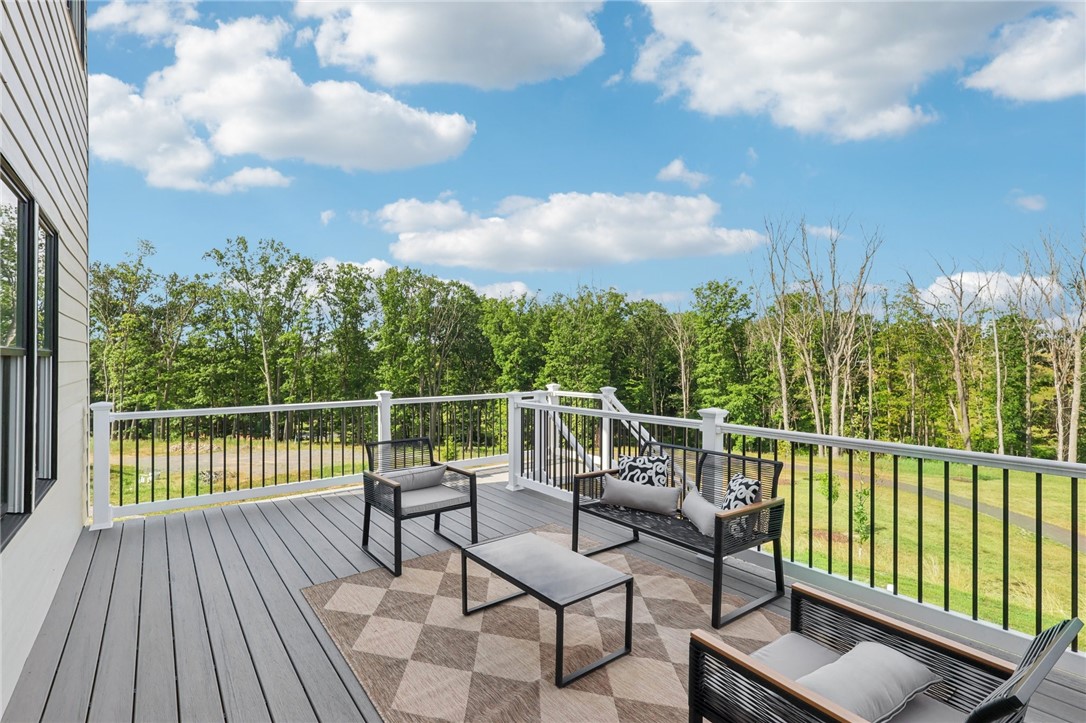 Marshall, Pennsylvania 15005, United States, 5 Bedrooms Bedrooms, ,6 BathroomsBathrooms,Residential,Active,240409