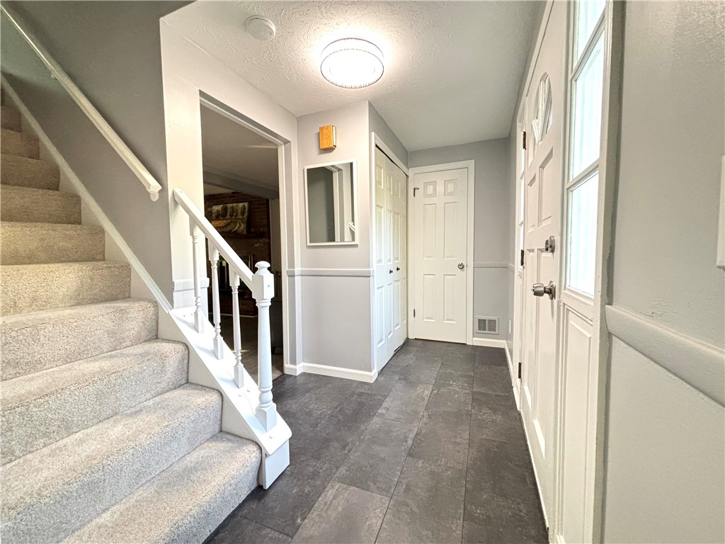 1537 Field Club Dr