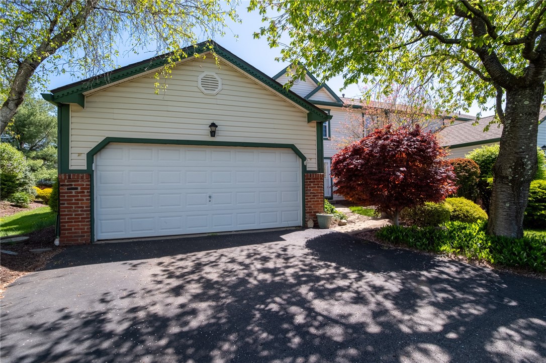 1437 Yorktown Dr, Cecil, Pennsylvania image 3