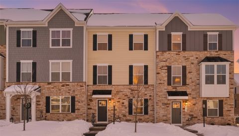 4702 Spruce Rd Pine Twp PA 15044