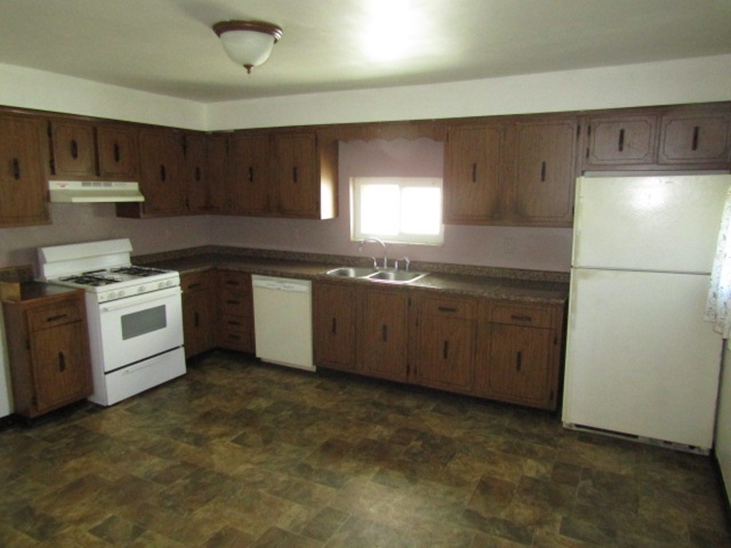 310 4th Ave, Aliquippa, Pennsylvania image 10