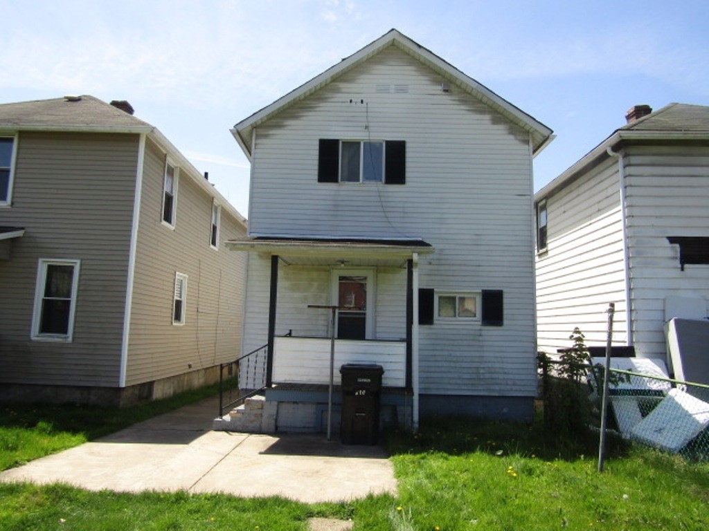 310 4th Ave