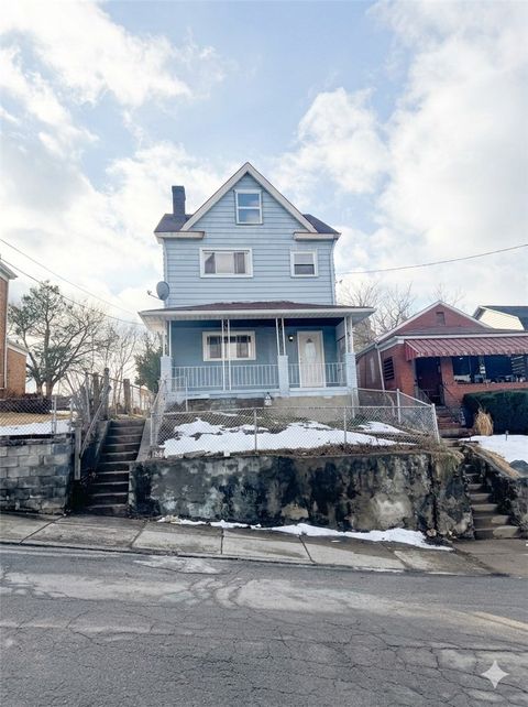 Photo of 1800 Concordia St, Pittsburgh, PA 15210 (MLS # 1742130)