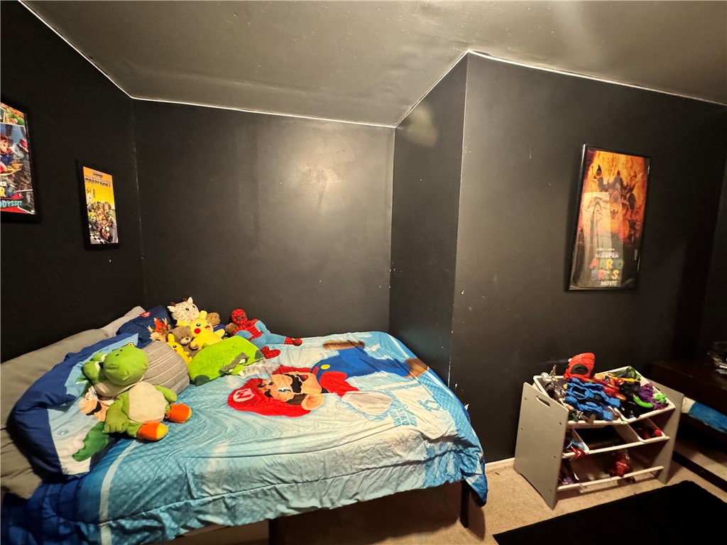 New Castle/4th, Pennsylvania 16101, United States, 3 Bedrooms Bedrooms, ,2 BathroomsBathrooms,Residential,Active,28475