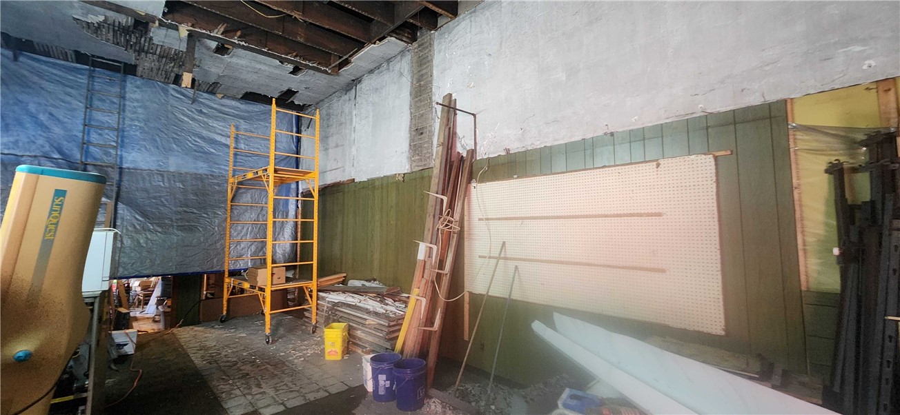 Sharon, Pennsylvania 16146, United States, ,Commercial,Active,86583