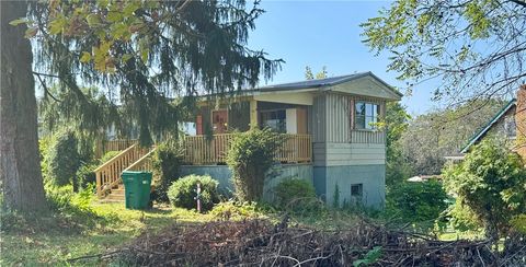 Homes For Sale - 604 Patterson Road Rd<br/> Armstrong County, Kiskiminetas Twp, PA 15613