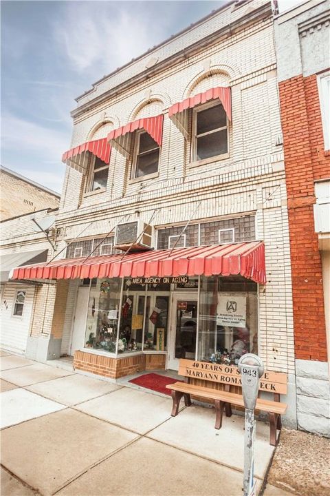 421 9th St Ford City Boro PA 16226