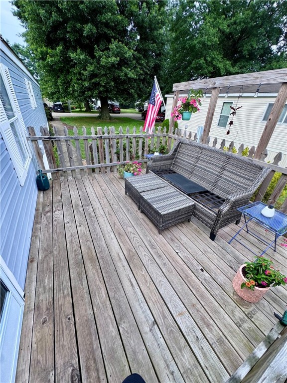 Connellsville, Pennsylvania 15425, United States, 2 Bedrooms Bedrooms, ,2 BathroomsBathrooms,Residential,Active,186795