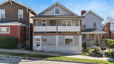 Photo of 246 Colfax St, Springdale, PA 15144 (MLS # 1727763)