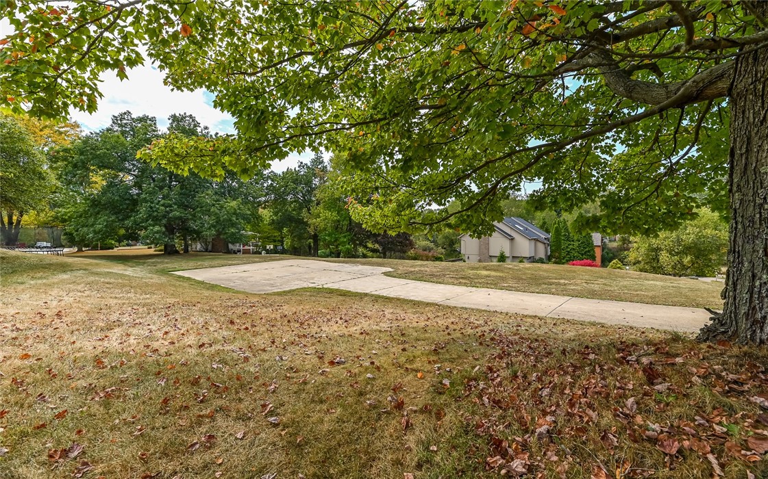 2529 Riva Ridge