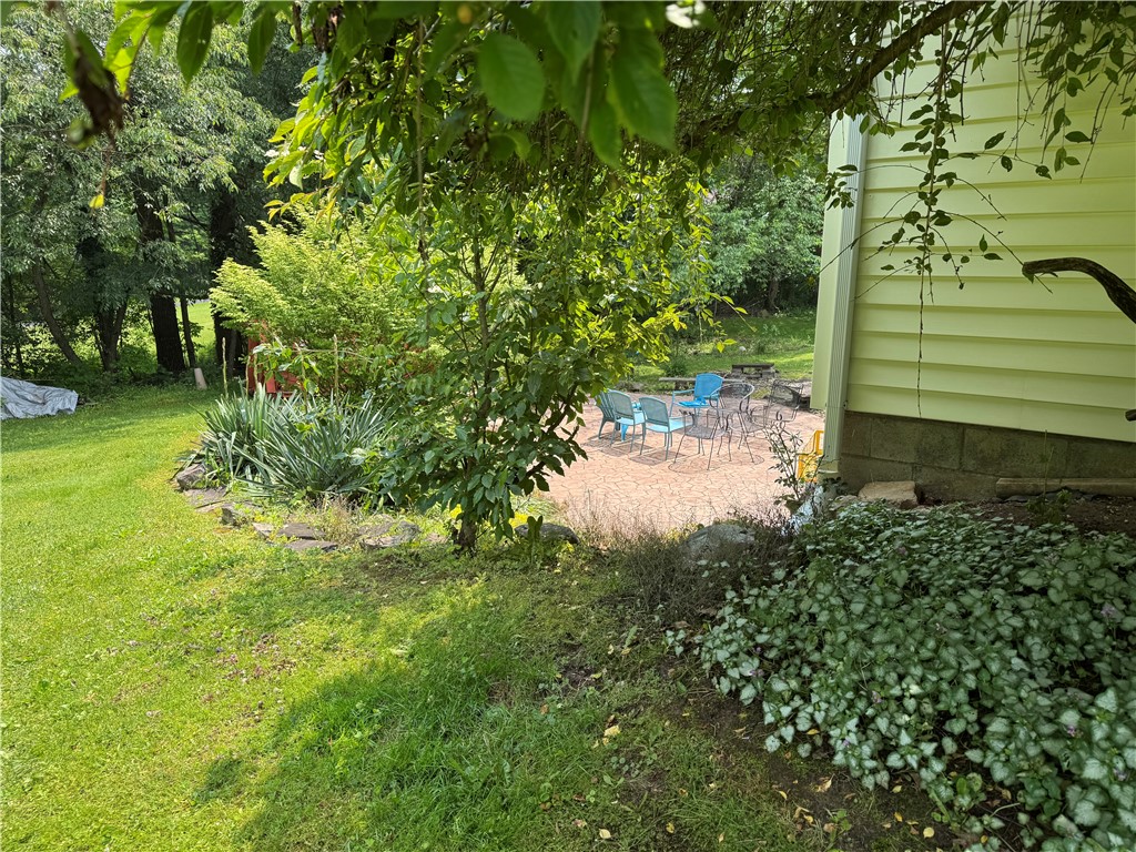 Pulaski Twp - Law, Pennsylvania 16143, United States, 3 Bedrooms Bedrooms, ,2 BathroomsBathrooms,Residential,Contingent,148941