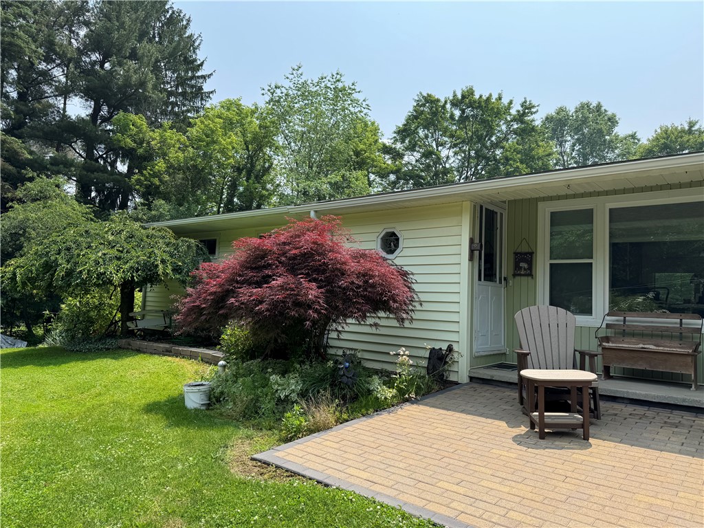 Pulaski Twp - Law, Pennsylvania 16143, United States, 3 Bedrooms Bedrooms, ,2 BathroomsBathrooms,Residential,Contingent,148941