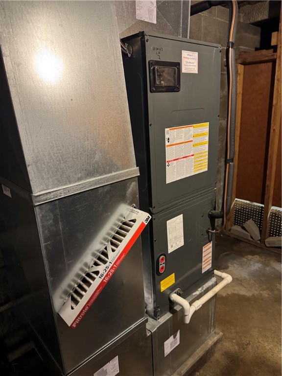 Pulaski Twp - Law, Pennsylvania 16143, United States, 3 Bedrooms Bedrooms, ,2 BathroomsBathrooms,Residential,Contingent,148941