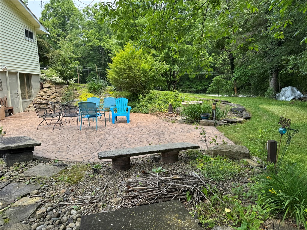 Pulaski Twp - Law, Pennsylvania 16143, United States, 3 Bedrooms Bedrooms, ,2 BathroomsBathrooms,Residential,Contingent,148941