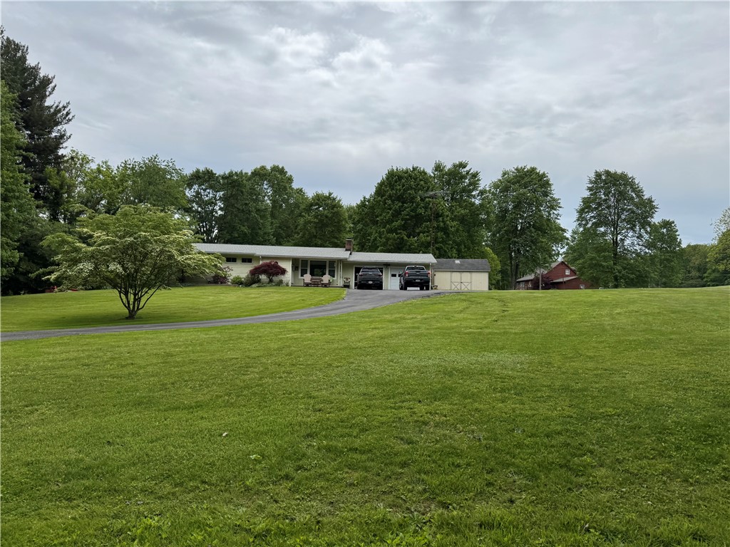 Pulaski Twp - Law, Pennsylvania 16143, United States, 3 Bedrooms Bedrooms, ,2 BathroomsBathrooms,Residential,Contingent,148941