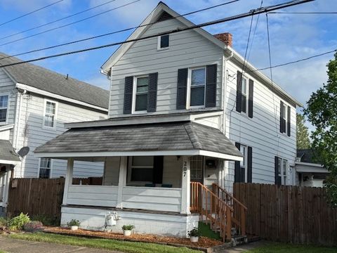 207 Avenue A Latrobe PA 15650