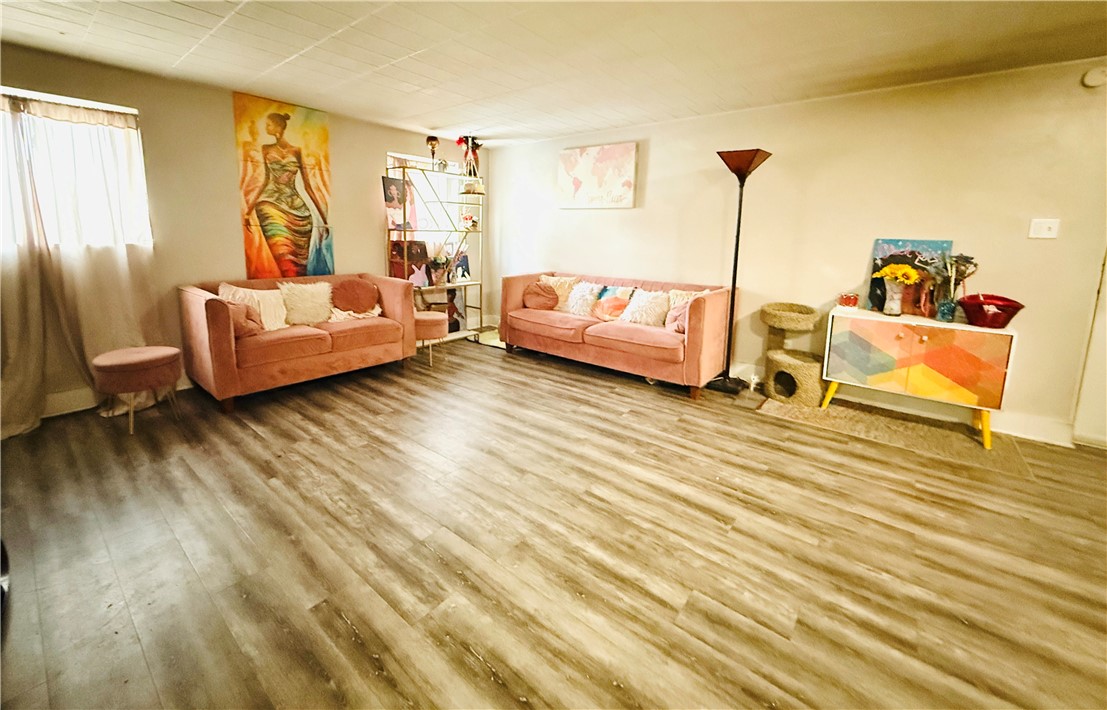 Sharpsburg, Pennsylvania 15215, United States, 2 Bedrooms Bedrooms, ,1 BathroomBathrooms,Residential,Active,76704