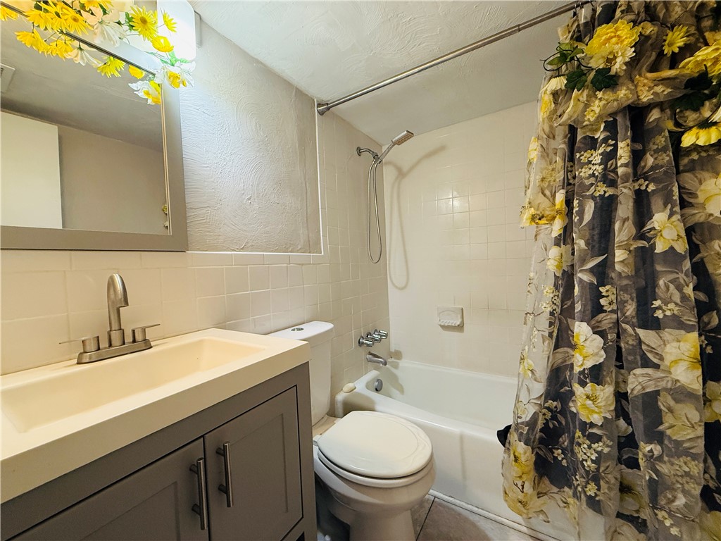 Sharpsburg, Pennsylvania 15215, United States, 2 Bedrooms Bedrooms, ,1 BathroomBathrooms,Residential,Active,76704