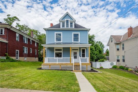 Photo of 11 Dinsmore Ave, Pittsburgh, PA 15205 (MLS # 1760800)