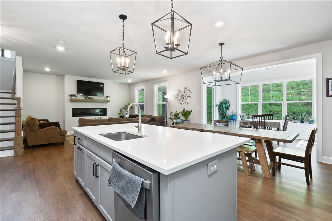 121 Maggie Dr