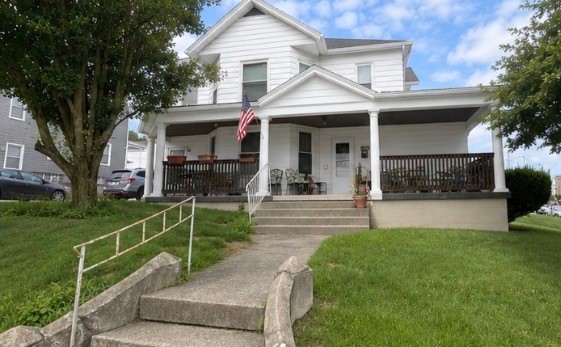 Photo 1 of 7 — 601 4th St, Charleroi Boro, PA 15022