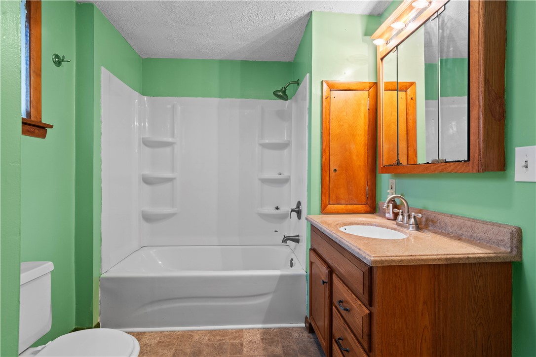 127 Heathville  Ohl Rd