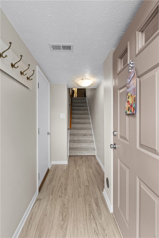 Castle Shannon, Pennsylvania 15234, United States, 2 Bedrooms Bedrooms, ,2 BathroomsBathrooms,Residential,Active,232199