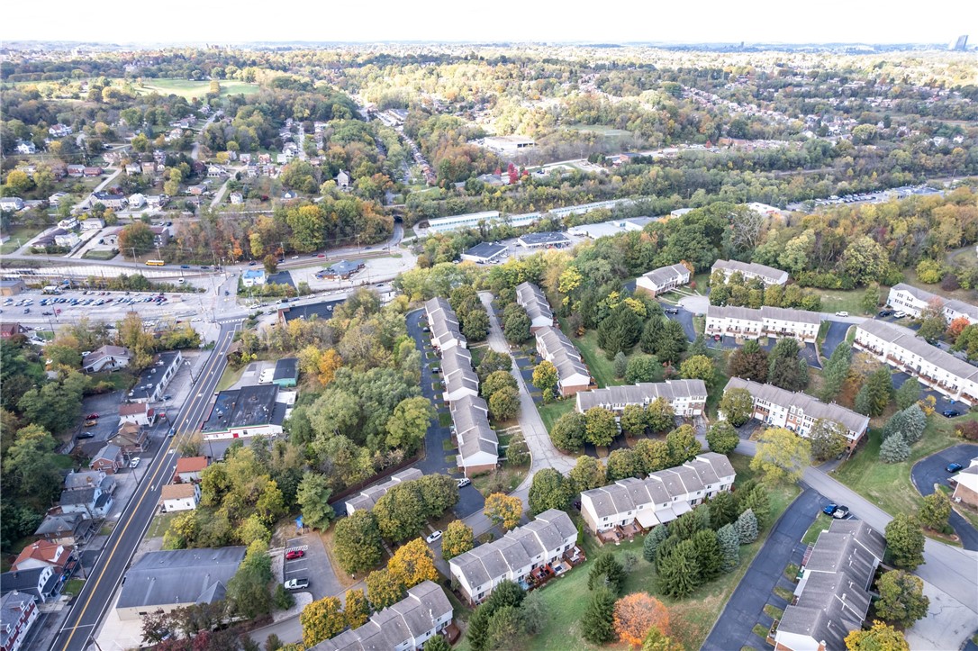 Castle Shannon, Pennsylvania 15234, United States, 2 Bedrooms Bedrooms, ,2 BathroomsBathrooms,Residential,Active,232199