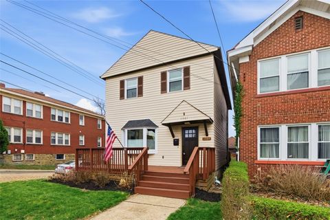 Photo of 1301 Mississippi Ave, Pittsburgh, PA 15216 (MLS # 1746048)