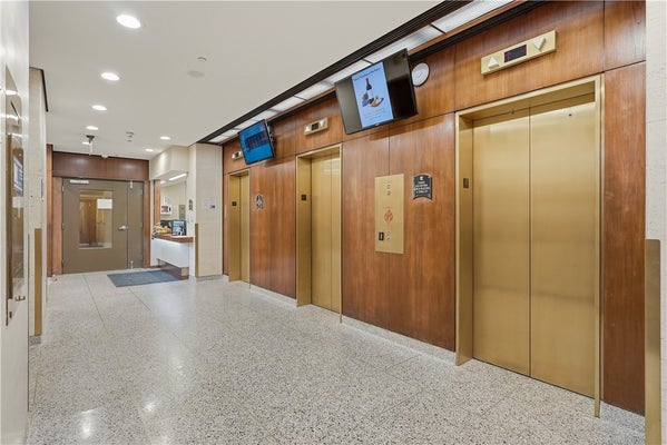 320 FORT DUQUESNE BLVD APT 24N, PITTSBURGH, PA 15222 - Image 4d98db054e748234be6c4824356cb8b7/4029138