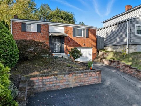Photo of 5838 Rodgers St, Pittsburgh, PA 15207 (MLS # 1726197)