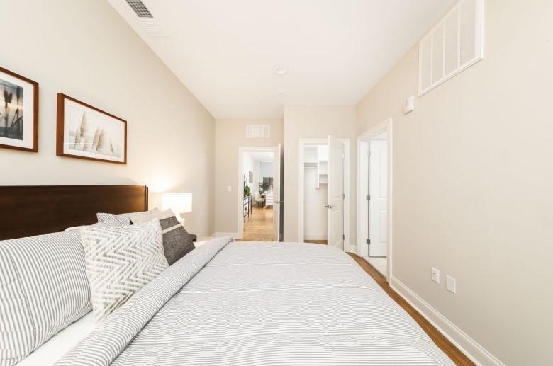 Downtown Pgh, Pennsylvania 15219, United States, 2 Bedrooms Bedrooms, ,2 BathroomsBathrooms,Residential,Active,58325