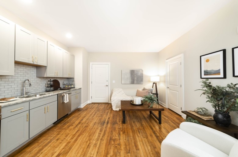 Downtown Pgh, Pennsylvania 15219, United States, 2 Bedrooms Bedrooms, ,2 BathroomsBathrooms,Residential,Active,58325