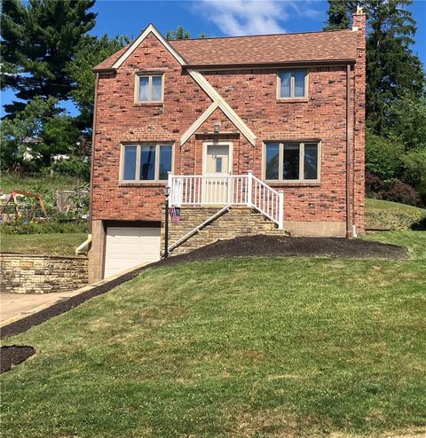 Photo of 1041 Dallett Rd, Pittsburgh, PA 15227 (MLS # 1762047)