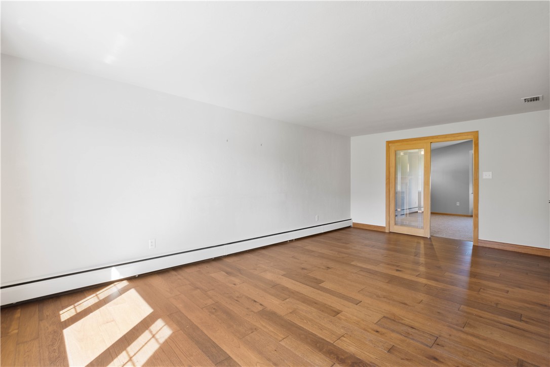 Bridgeville, Pennsylvania 15017, United States, 3 Bedrooms Bedrooms, ,3 BathroomsBathrooms,Residential,Active,155297