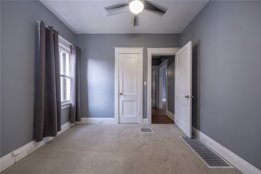 West View, Pennsylvania 15229, United States, 3 Bedrooms Bedrooms, ,2 BathroomsBathrooms,Residential,Active,190620