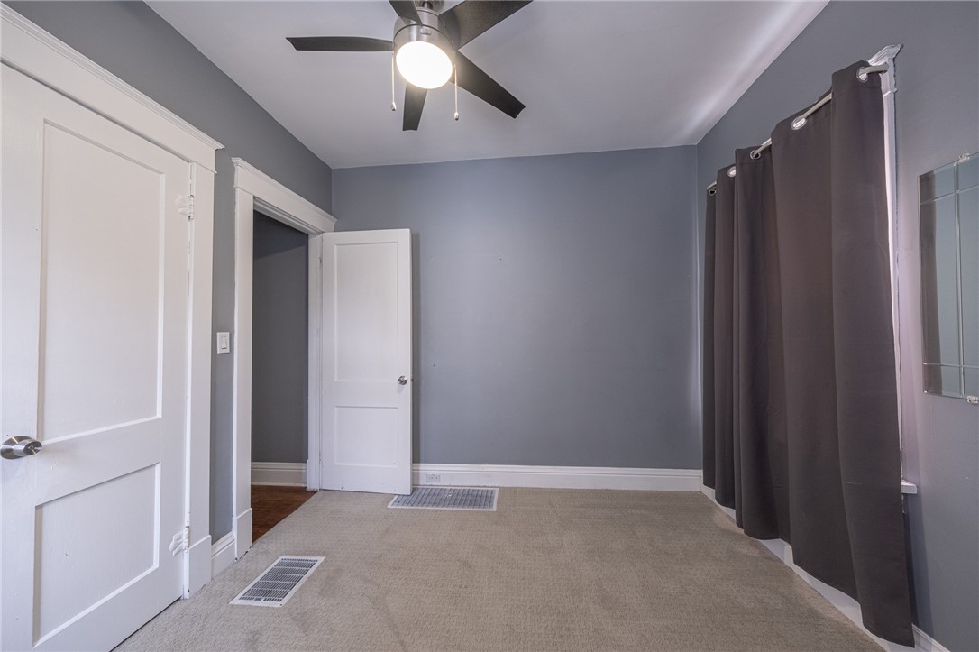 West View, Pennsylvania 15229, United States, 3 Bedrooms Bedrooms, ,2 BathroomsBathrooms,Residential,Active,190620