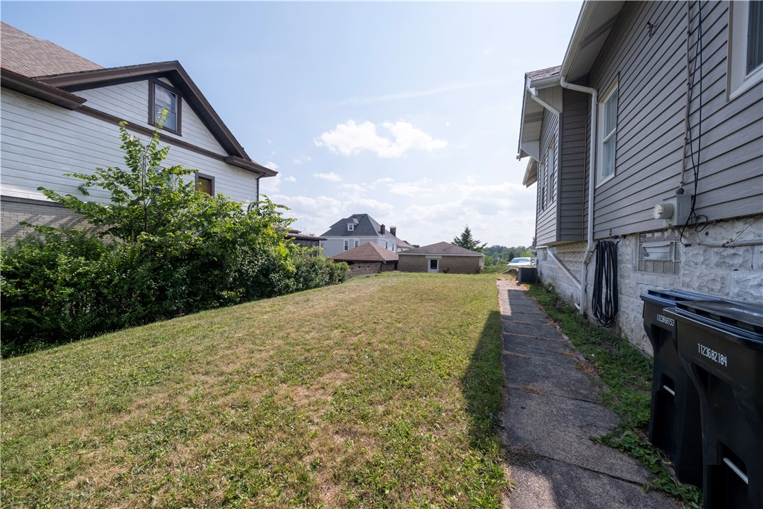 West View, Pennsylvania 15229, United States, 3 Bedrooms Bedrooms, ,2 BathroomsBathrooms,Residential,Active,190620