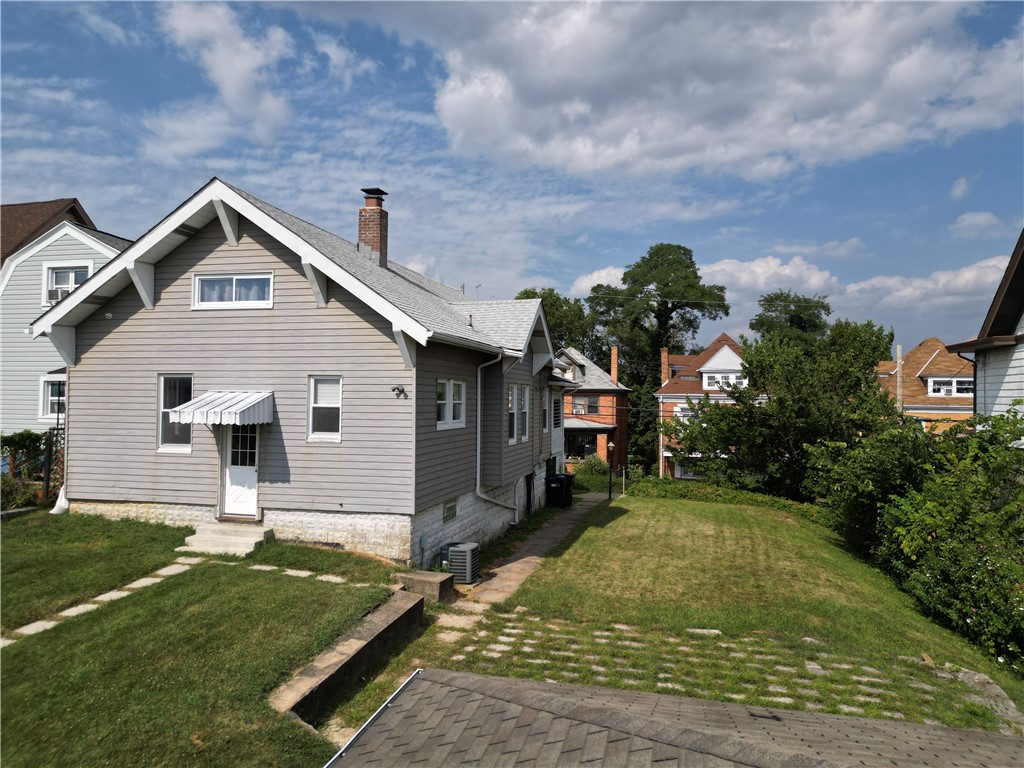 West View, Pennsylvania 15229, United States, 3 Bedrooms Bedrooms, ,2 BathroomsBathrooms,Residential,Active,190620