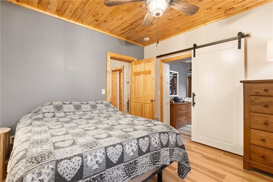 Westmont Hilltop School District, Pennsylvania 15905, United States, 4 Bedrooms Bedrooms, ,2 BathroomsBathrooms,Residential,Active,227599