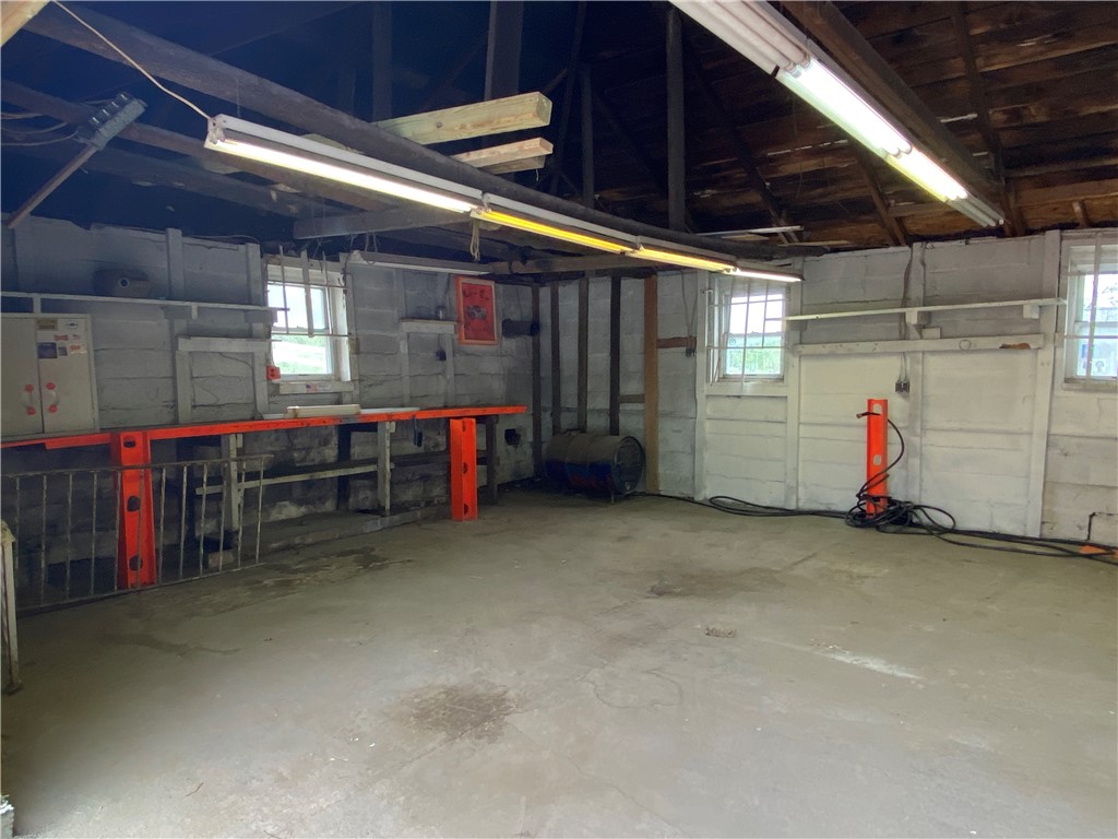 348 Smithfield Masontown Rd, Smithfield, Pennsylvania image 31