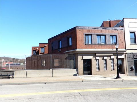 Photo of 515-519 Washington Ave, Bridgeville, PA 15017 (MLS # 1746455)